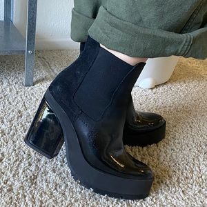 Ankle boots
